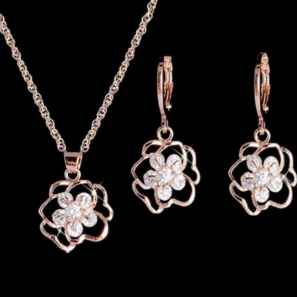 14k Gold Plated Hollow Zirconia Rose Jewelry Set
